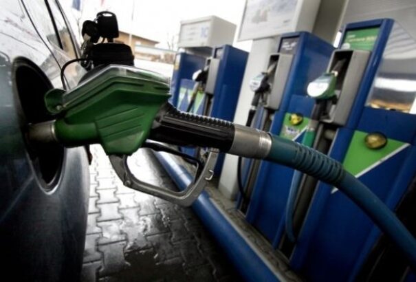 Egyre kevésbé éri meg Szlovákiában tankolni – Összehasonlítás