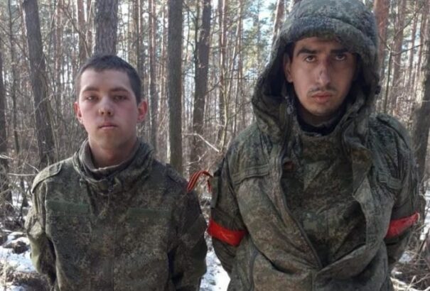 Hivatalos orosz veszteségek: Eddig 498 katona esett el, további 1597 pedig megsebesült Ukrajnában