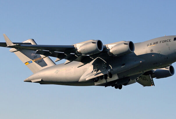 CNN: Szigorúan titkos logisztikai akció keretében temérdek fegyver megy Ukrajnába az egyik NATO-tagországból