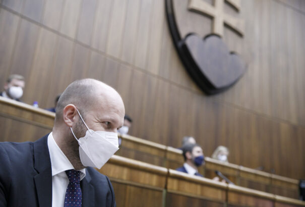 Naď rágalmazásért feljelentette Blahát – 100 ezer eurós kártérítést követel