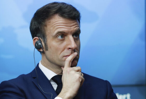 Putyin: Célt fogunk érni Ukrajnában. Macron: Önmagát csapja be