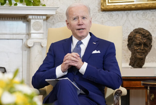 Amerika az európaiak nélkül is betiltaná az orosz energiahordozók importját