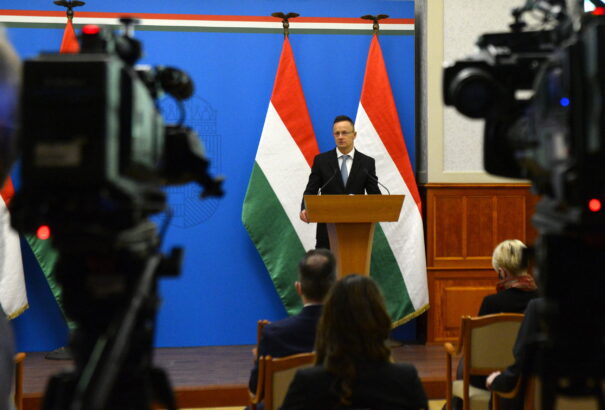 Szijjártó: a szankciók nem veszélyeztethetik Magyarország energiaellátását