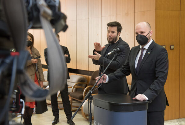 A parlament megszavazta: hat ország 2100 NATO-katonája jön Szlovákiába