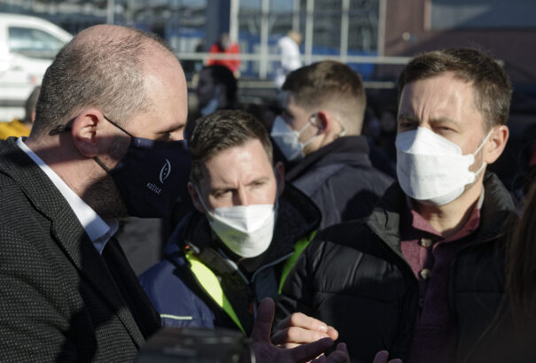 Heger: Nagyobb szervezettség kell, fel kell készülnünk akár napi 20 ezer menekült fogdására is