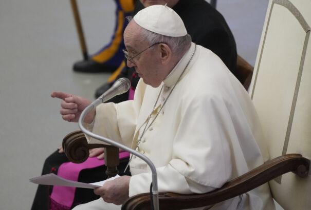 Ferenc pápa: A háború mindannyiunk veresége