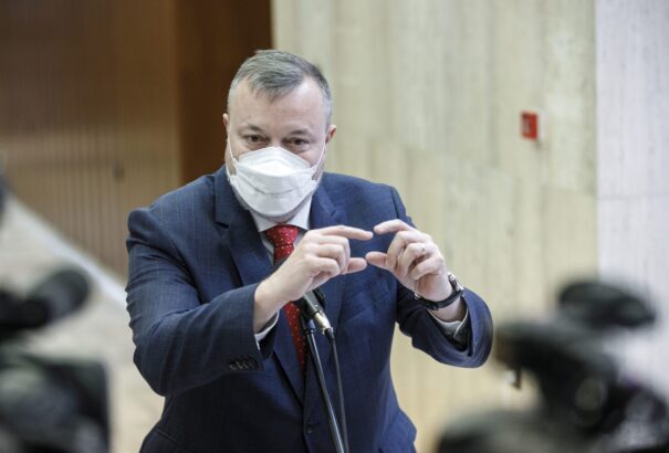 Május 1-től a munkavállalók több pénzt kapnak az étkeztetésre