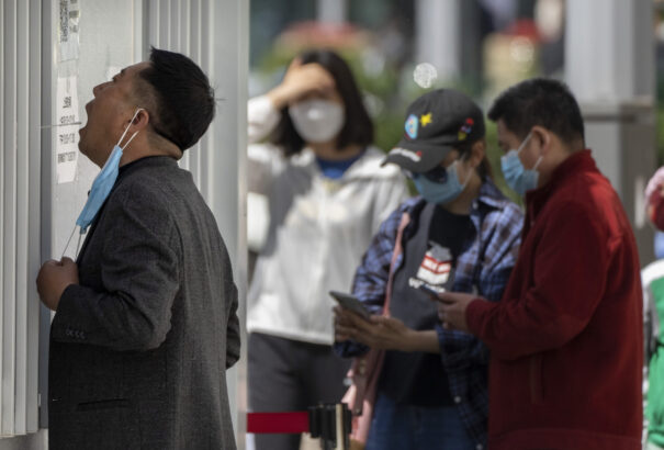 Letesztelik Peking lakosságának zömét a koronavírus-fertőzöttek kiszűrésére
