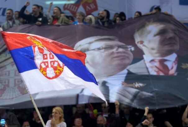 Elnökválasztást és előrehozott parlamenti választást is tartanak Szerbiában