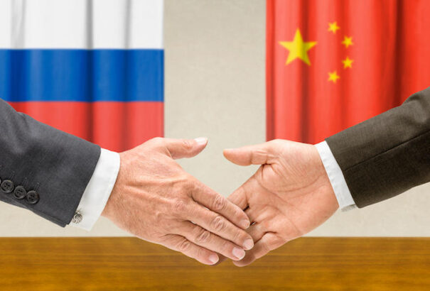 Kína kész tovább erősíteni a stratégiai együttműködést Oroszországgal