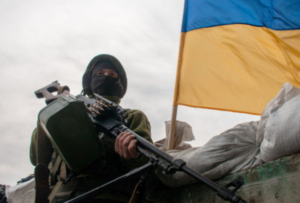 Zeman 103 cseh állampolgárnak engedélyezte, hogy az ukrán hadseregben harcolhasson