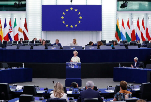 Hitelt venne fel az Európai Unió azért, hogy támogatni tudja Ukrajnát