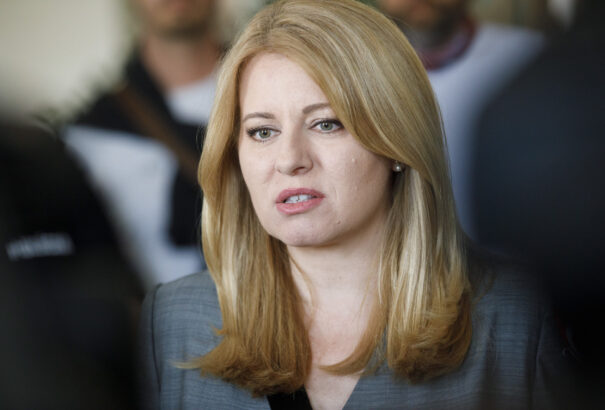 AKO-felmérés: Čaputová a lakosság és a magyarok többsége szerint jól teljesít