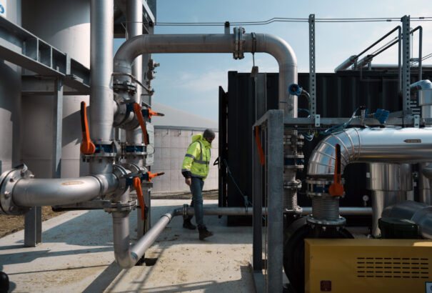 Ukrajna felfüggeszti a szakadár területeken át Európába irányuló gáztranzitot