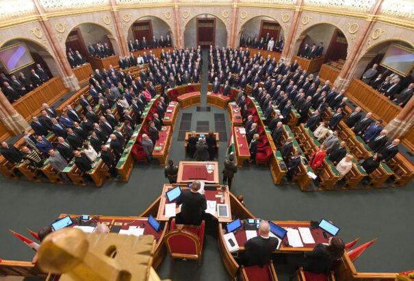 Ma ötödször is miniszterelnökké választják Orbán Viktort