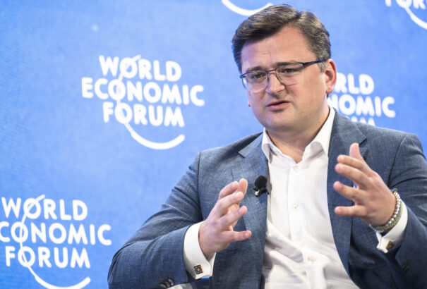 Az ukrán külügyminiszter szerint a NATO semmit sem tett az oroszok ellen