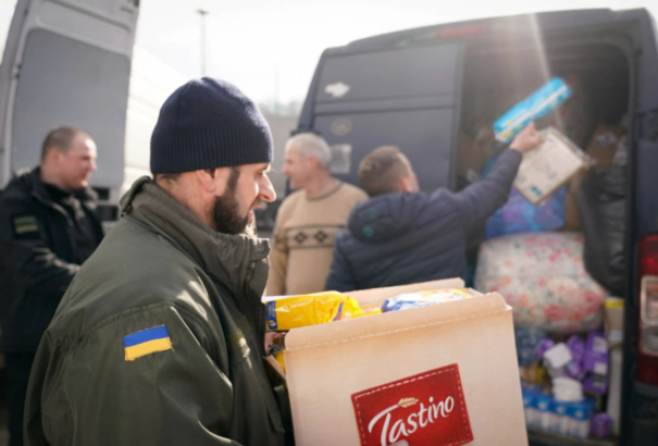 Mikulec: 20 428 tonna humanitárius felszerelést szállították át a szlovák határon keresztül Ukrajnába