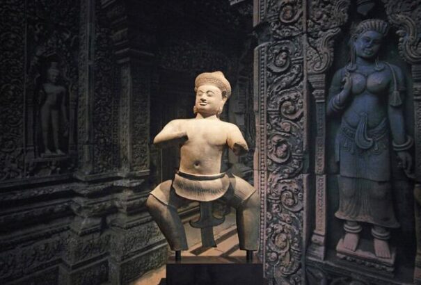 Zsákmányolt műtárgyakat követel vissza Kambodzsa Londontól