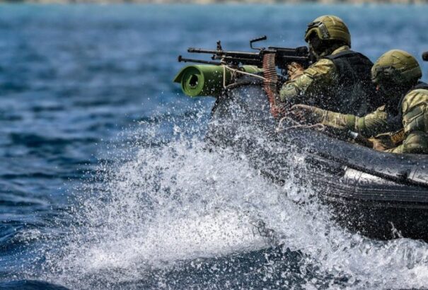 Recep Tayyip Erdoğan katonai erő bevetésével fenyegette meg Görögországot