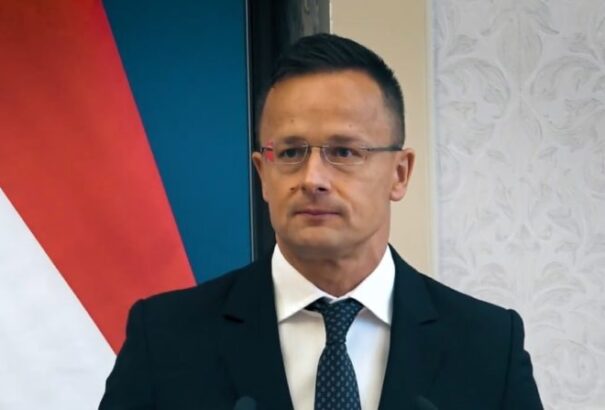 Szijjártó Péter: Gyomorforgató, hogy egyesek rasszistának nevezik a magyar gyermekeket