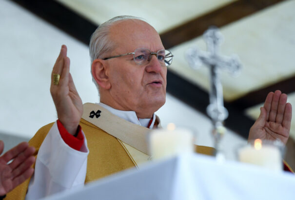 Erdő Péter: Pünkösdkor a Szentlélek megtanítja az embereket, hogy értsék Istent és egymást