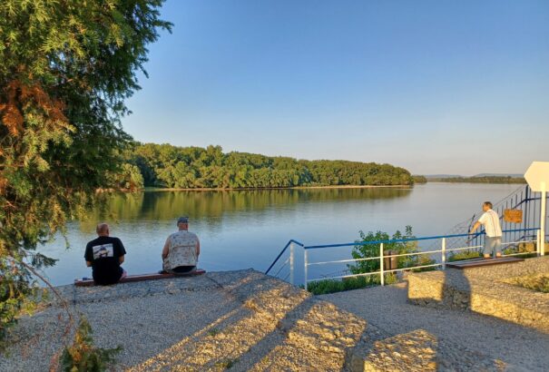 Nyilvánosságra hozták a Komáromi Kikötő felújítási terveit – Képekkel