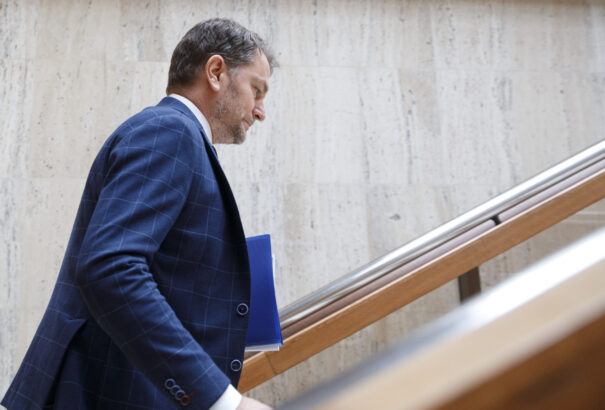 Családtámogatási csomag – Matovič: Nincs alku, meg kell törni Čaputová vétóját