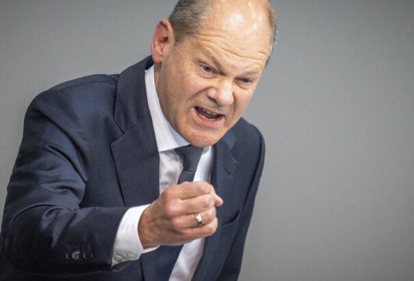 Scholz: Németország a legmodernebb légvédelmi rendszerrel támogatja Ukrajnát