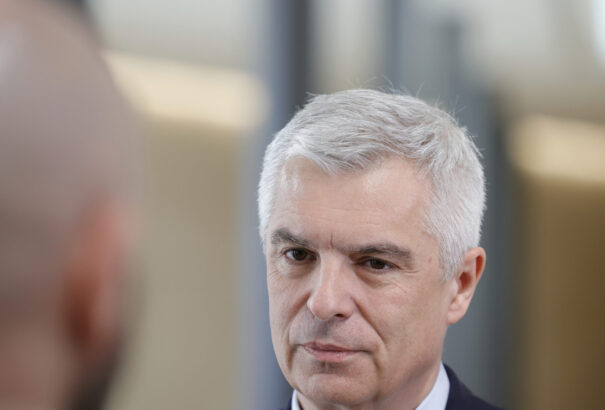 Korčok Slavkovról a V4-ek helyett: A csehekkel és osztrákokkal vallott közös értékeinkre építjük a slavkovi hármakat