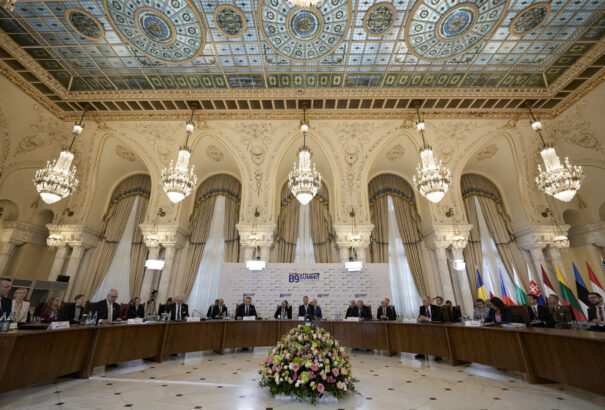 A Bukaresti Kilencek a NATO keleti szárnyának megerősítését szorgalmazzák