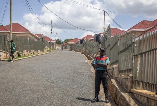 A britek mostantól Ruandába telepíthetik az illegális migránsokat