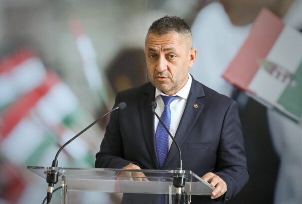 Potápi Árpád János: a magyar nemzetet békés eszközökkel tudtuk újra egyesíteni