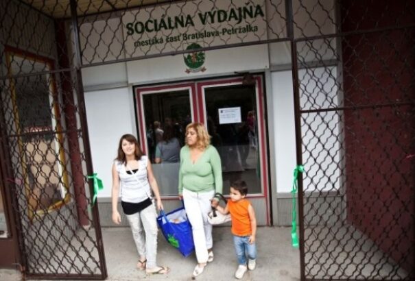 Az ukrajnai menekültek miatt nőtt a szociális támogatásokat igénylők száma Szlovákiában