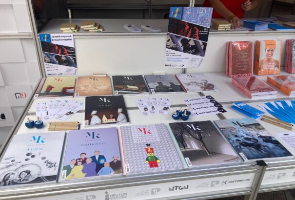 Gyerekversekkel, képregénnyel, magazinokkal és antológiákkal érkezik a Petőfi Kulturális Ügynökség a 93. Ünnepi Könyvhétre