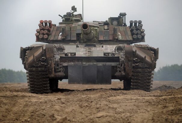 Ezúttal tényleg jelentős fegyverszállítmány készül Ukrajnába