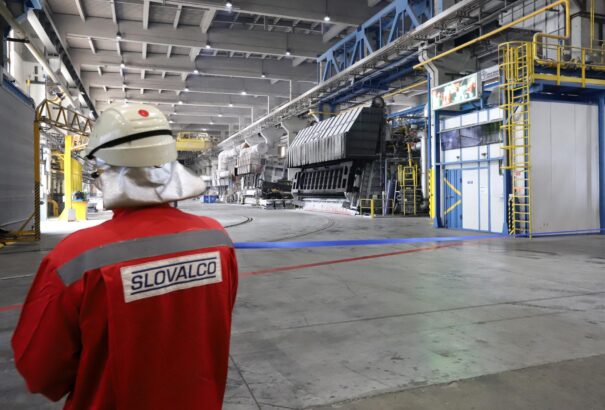 300 munkását küldi el a Slovalco, valószínűleg teljesen leállítják a termelést