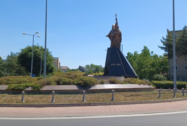 Egy külföldi turista kérdése Komáromban