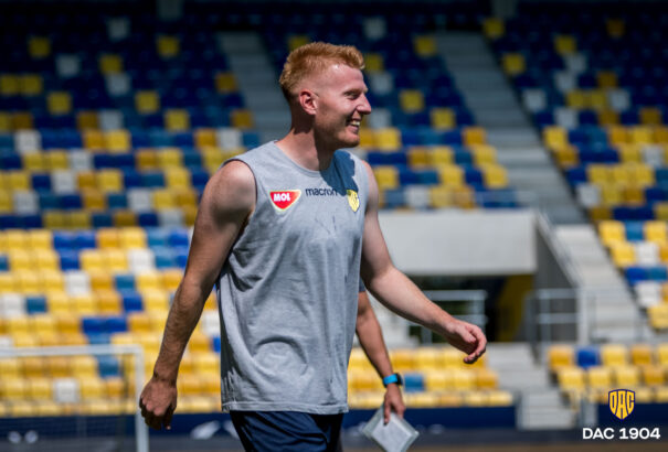 DAC-Víkingur: Ma már Kalmár is pályára léphet a MOL Arénában