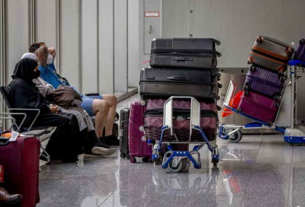 Megszólaltak az alkalmazottak – ez a valódi oka a nyugat-európai reptéri káosznak