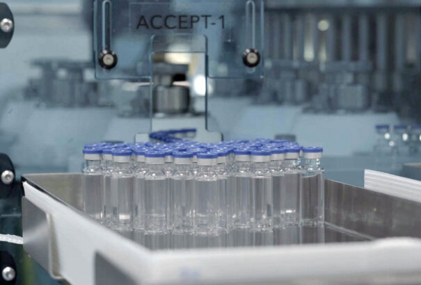 Koronavírus: Az európai hatóságok a harmadik és negyedik oltást szorgalmazzák. Hatékonyabb vakcinák csak ősszel érkeznek