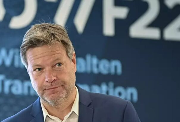 Habeck: az orosz gáz kimaradása „politikai rémálom” lenne