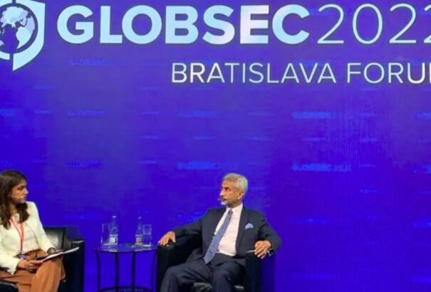 Európának ki kell nőnie abból a gondolkodásmódból, hogy Európa problémái a világ problémái