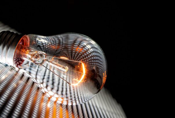 Megint egekben a villanyáram ára az európai piacokon