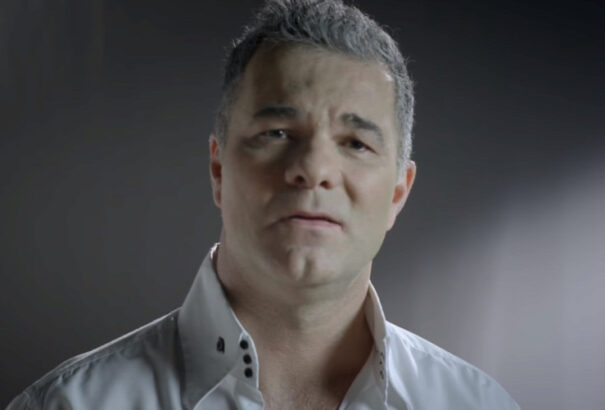 Sikertörténetek a színpadon – Interjú Barabás Kiss Zoltán színművésszel   