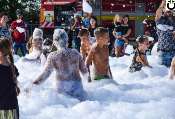 Ünnepeltek a pódatejediek (képriport)