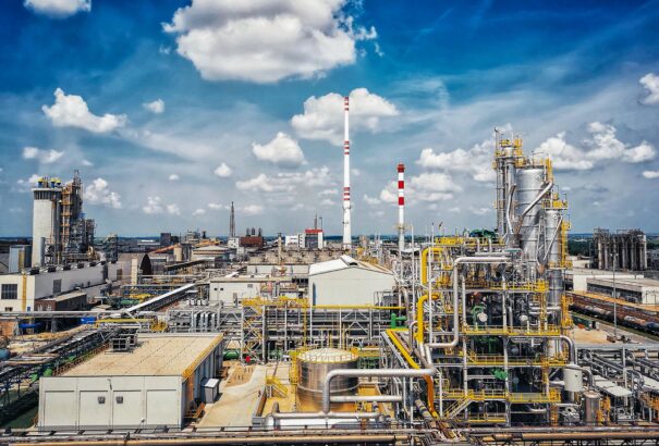 Robbanás történt a vágsellyei Duslóban, az egyik ukrán munkás elveszítette a karját