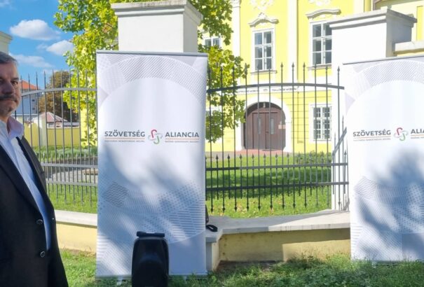 Kampányban kezdődött meg a Szövetség-Aliancia szétverése. Az Összefogás és a Most-Híd Berényit támadja és kilépésre készül