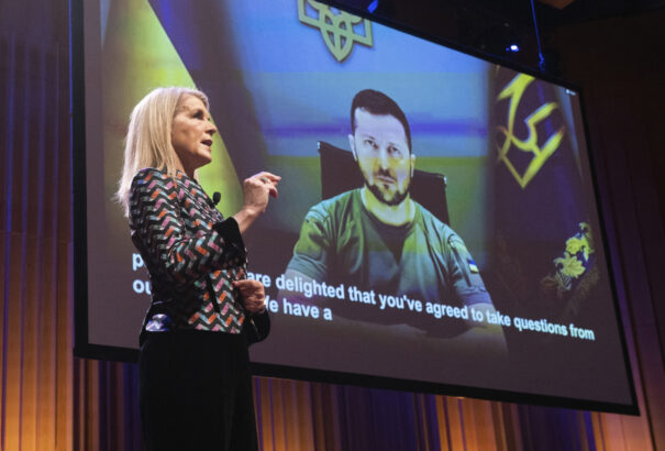 Zelenszkij: Kínának nem szabad Oroszországot támogatnia