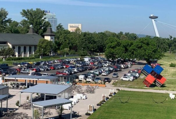 Parkolás: Fizetőssé válik a pozsonyi Duna-part