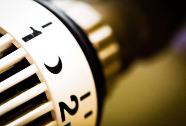 A parlament elfogadta: Jövőre jön a célzott energiatámogatás